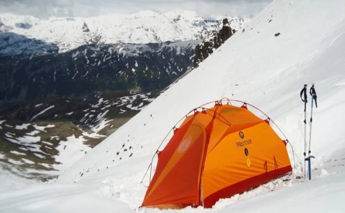 چادر کوهنوردی مخصوص ارتفاع